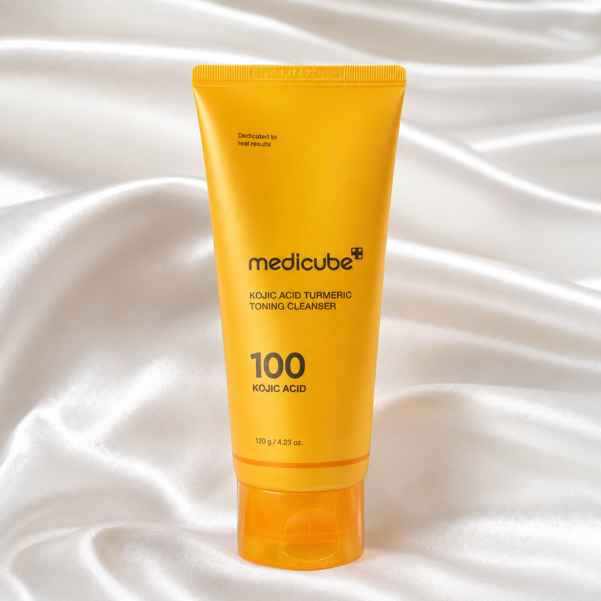 Medicube Kojic Acid Turmeric Toning Cleanser 120g | Limpeza Iluminadora com Ácido Kójico